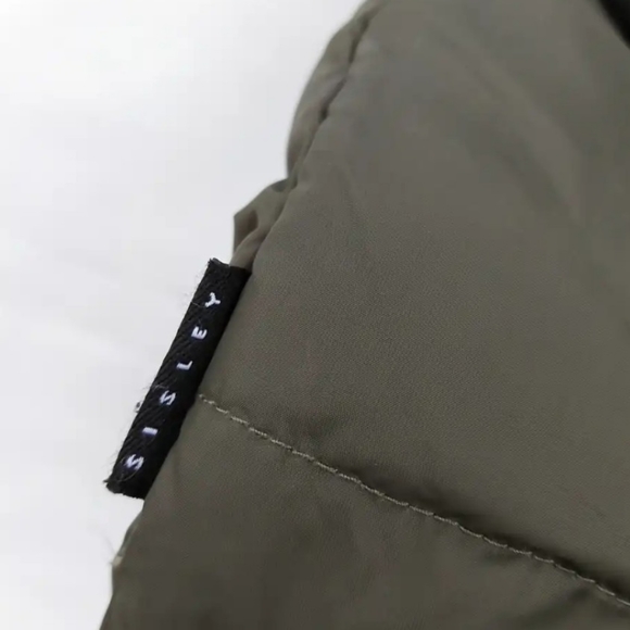 Outdoor Life Sisley Reversible Puffer Vest Big Logo Spellout - Picture 5 of 12